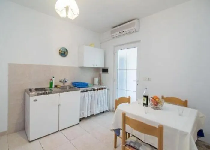 Apartman Boguvila - Two-bedroom Basic With Terrace A1 - St *